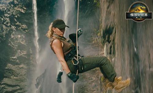 侏罗纪：重生,重生——穿越时空的恐龙传奇